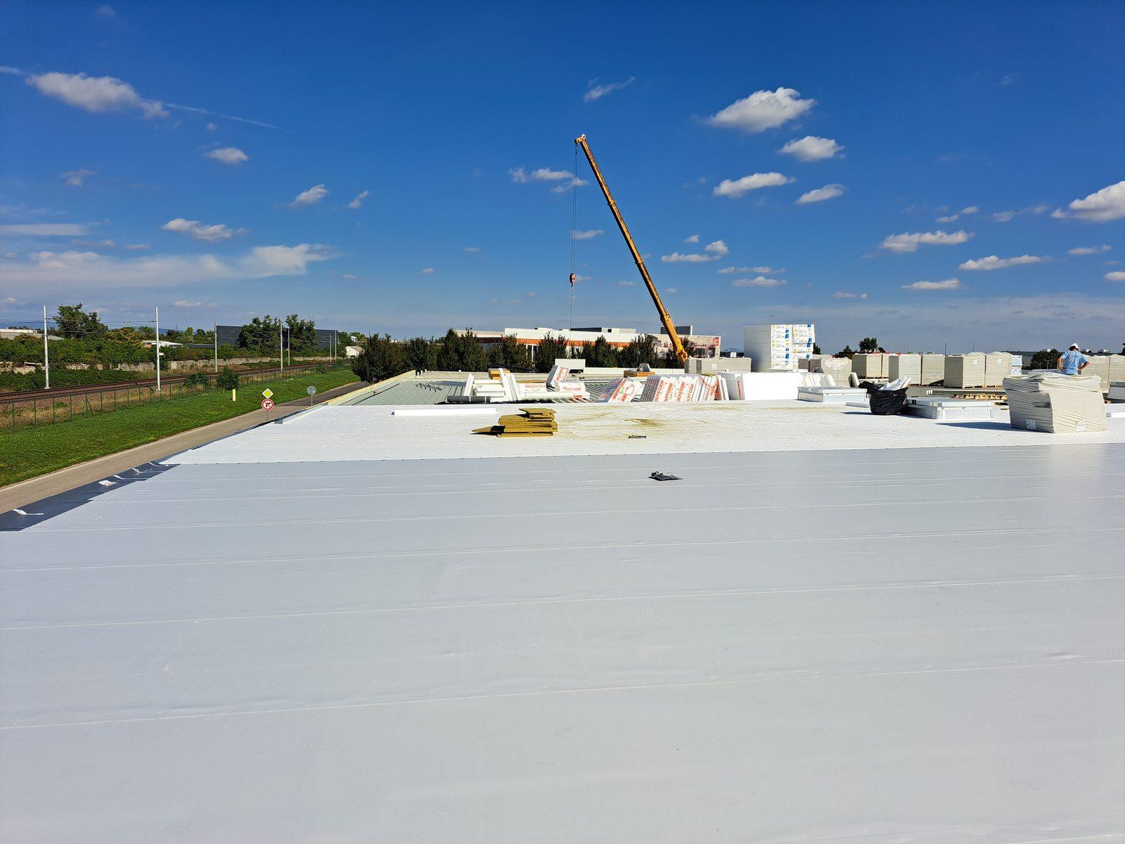 Projekt – Logisticko dodávateľské centrum Trnava Fáza II – Swietelsky-Slovakia spol. s r.o. – 06-09 2022 shot 7