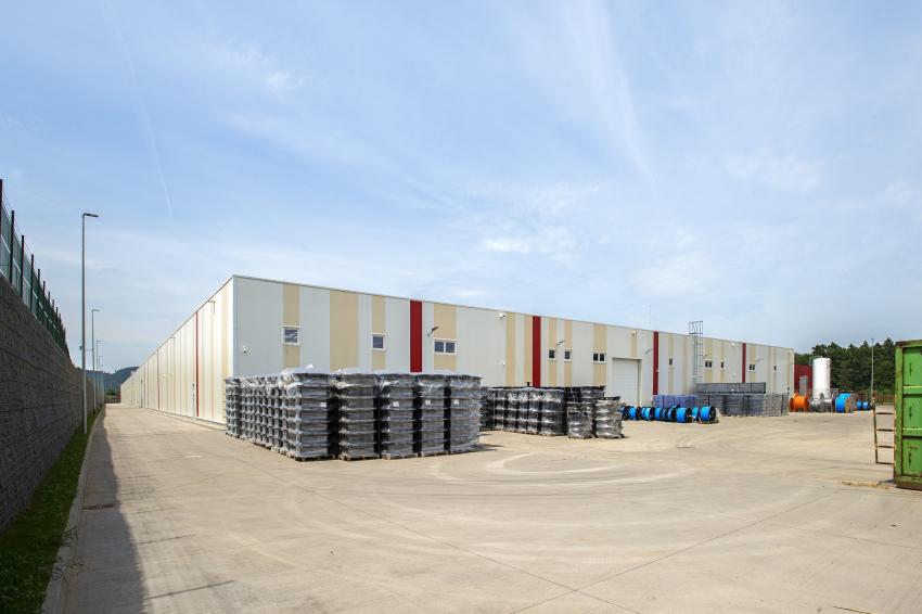 ING STEEL – draka comteq – montáž obvodového opláštenia shot 2